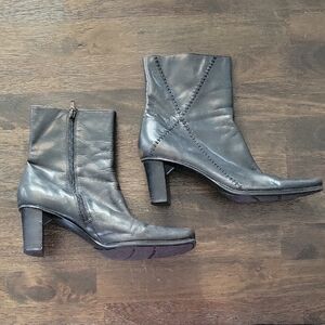 Liz Claiborne Flex Mid-Calf Leather Boots 9.5M
